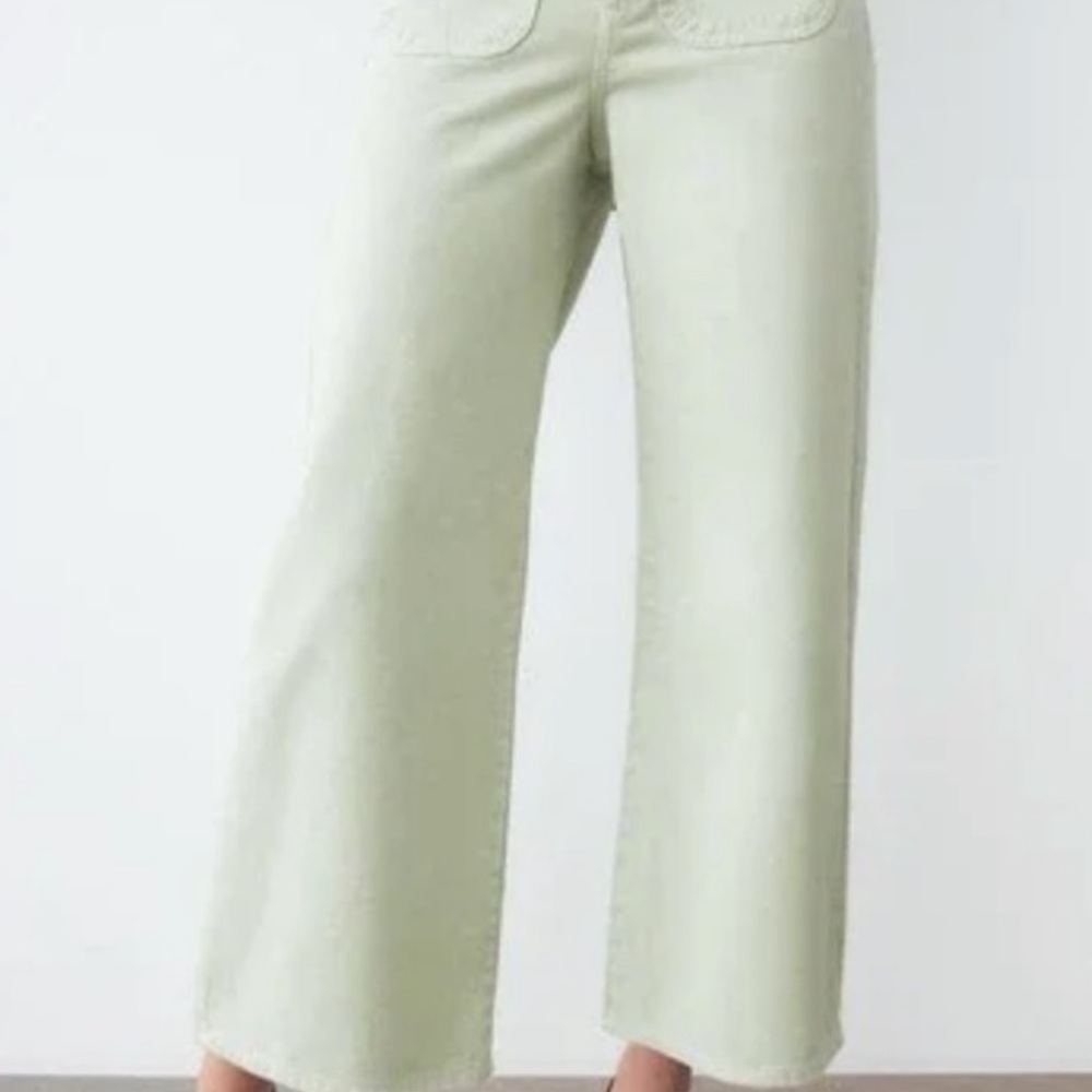 Zara Mint Green Denim High-Waisted Cropped Wide-Leg Jeans